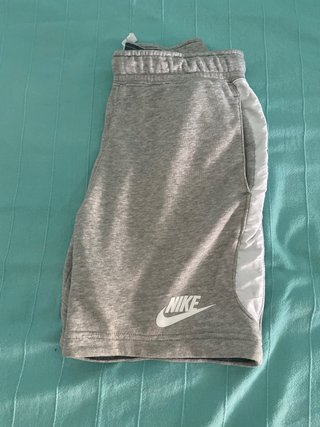 Pantalón corto Nike Talla M (137-147 cm)