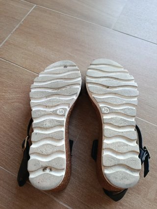 Sandalias de cuña negras talla 39