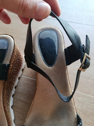 Sandalias de cuña negras talla 39