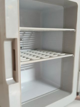 Mini Nevera Cecotec 10L