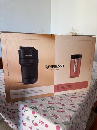Cafetera Nespresso Vertuo Negra