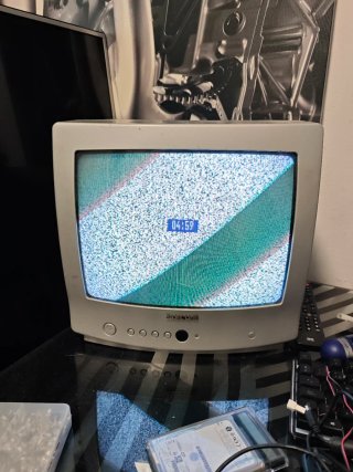 Televisor BasicLine CRT Retro Plata