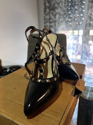 Zapatos Charol Negros Tachuelas