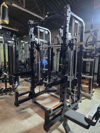 Máquinas de gimnasio nuevas y 2ª mano