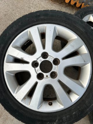 Llanta Opel 205/60R16
