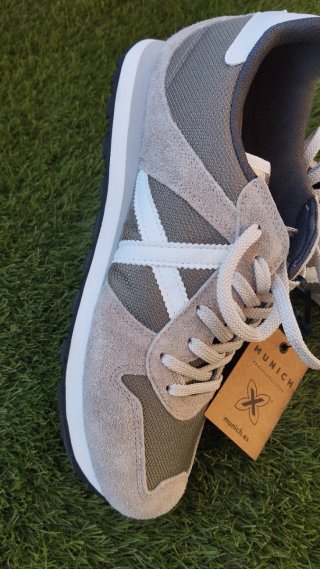 Deportivas Munich Grises y Blancas