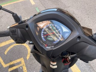 Suzuki Address 110 Negra