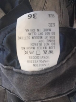 Vaqueros Grises Y2K con Estrellas Bordadas y Rotos