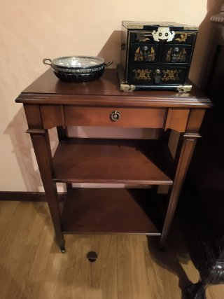 Mueble auxiliar madera y metal