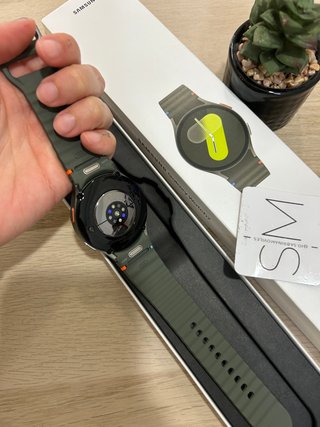 Samsung Watch 7 44mm en su caja