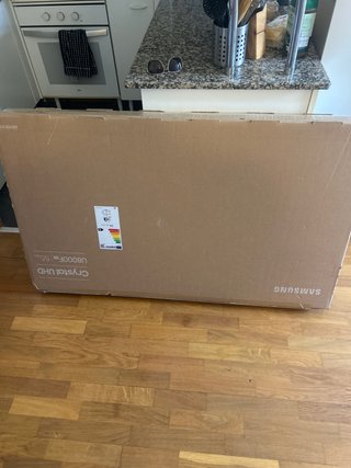 Samsung 55 UHD Smart TV U8000F sin abrir