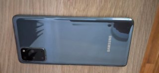 Samsung Galaxy S20+ Negro con funda