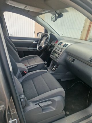 Volkswagen Touran 2010