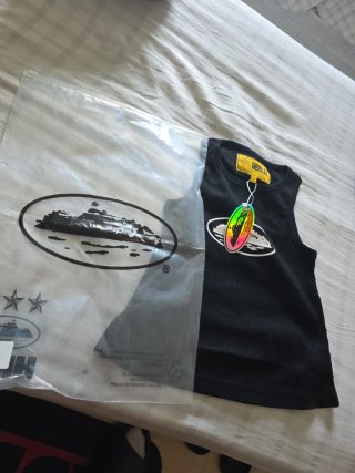 Camiseta Corteiz Negra ES DE NIÑO TALLA L