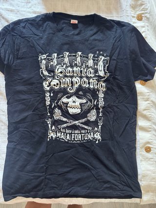 Camisetas de la marca La fabrica de Nikis