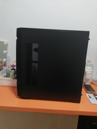 Torre PC ENERMAX Negra Vacía