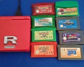 Console Game Boy Advance SP Rossa + 6 Giochi GBA