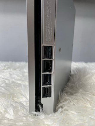 PS4 Slim Silver Edizione Limitata