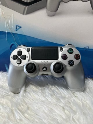 PS4 Slim Silver Edizione Limitata