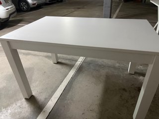 Mesa extensible blanco lacado 140/200 BANAK