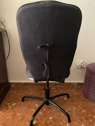 Silla de escritorio giratoria y regulable