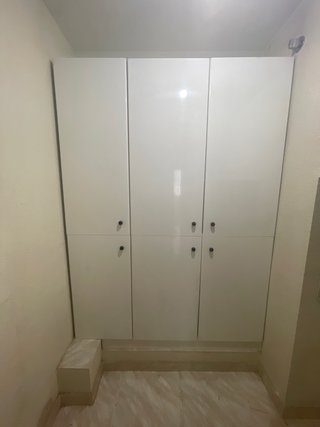 Estanterías y Muebles a Medida Blancos