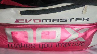 Paletero Padel NOX Rosa y Blanco