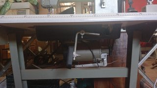 Máquina de coser Adler triple arrastre