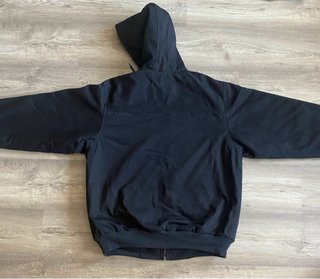 Chaqueta Carhartt Negra con Capucha