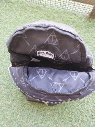 Mochila Harry Potter Negra y Dorada