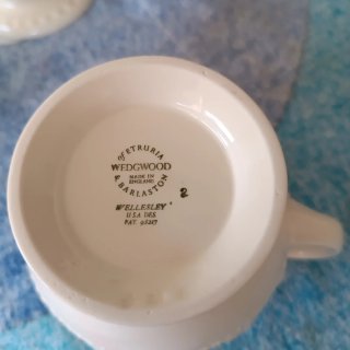Juego de té/café de porcelana inglesa.