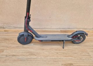 Patinete Eléctrico Negro