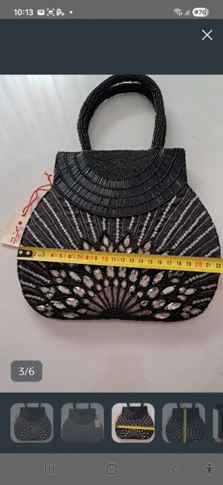 Bolso de fiesta negro y plateado