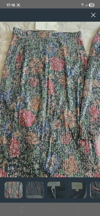 Conjunto Sézane Falda y Top Flores Lentejuelas
