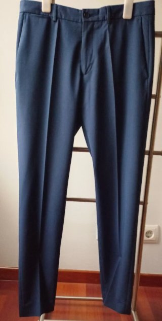 Traje chico Zara