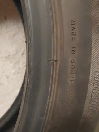 225 45 R18 95Y