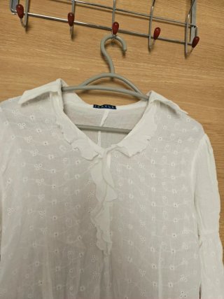 Blusa blanca bordada Nicoli talla única