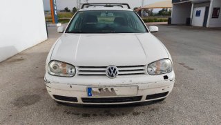 Volkswagen Golf 2003