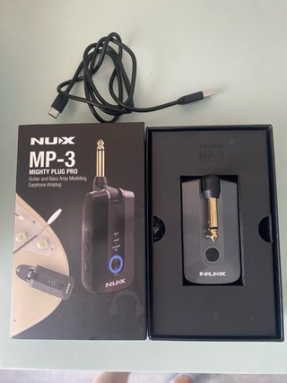 Nux MP-3 Mighty Plug Pro Amplificador