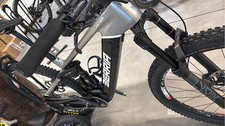 Berria Mako GT Carbono, motor polini par 90Nm 750w