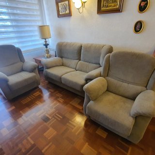 Sofá y sillones tela verde oliva