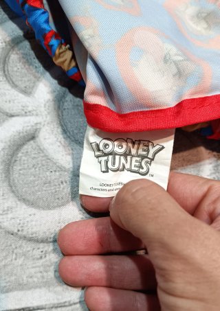 Mochila Tazmania + Mochila para colorear
