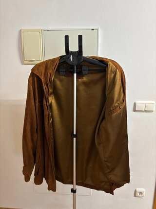 Chaqueta de piel color camel