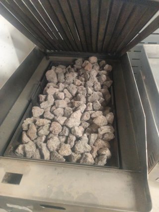 BBK PIEDRA VOLCÁNICA MIRA MI PERFIL