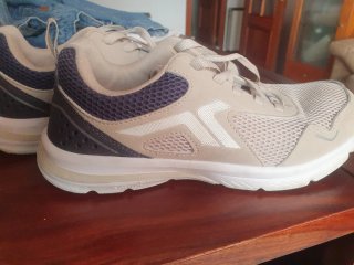 Lote 2 pares zapatillas deportivas talla 38