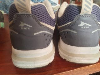 Lote 2 pares zapatillas deportivas talla 38