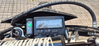 Suzuki Enduro Negra