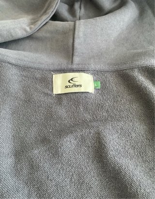 Sudadera Scuffers gris con cremallera