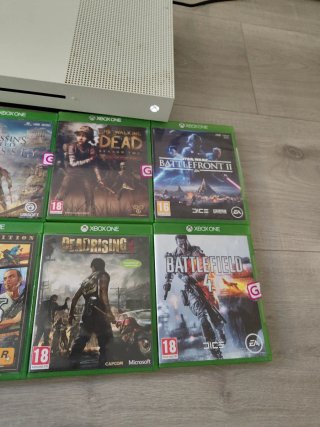 Xbox One S 512GB Blanca + 2 Mandos + 8 Juegos