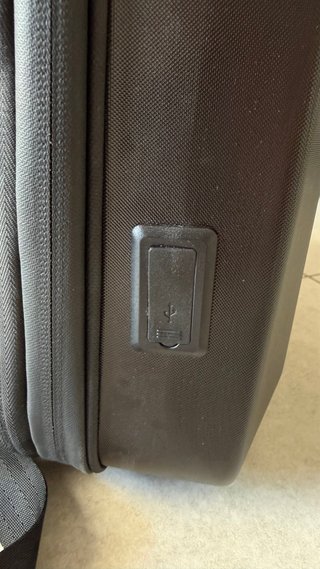 Mochila Rígida Portátil / Viaje